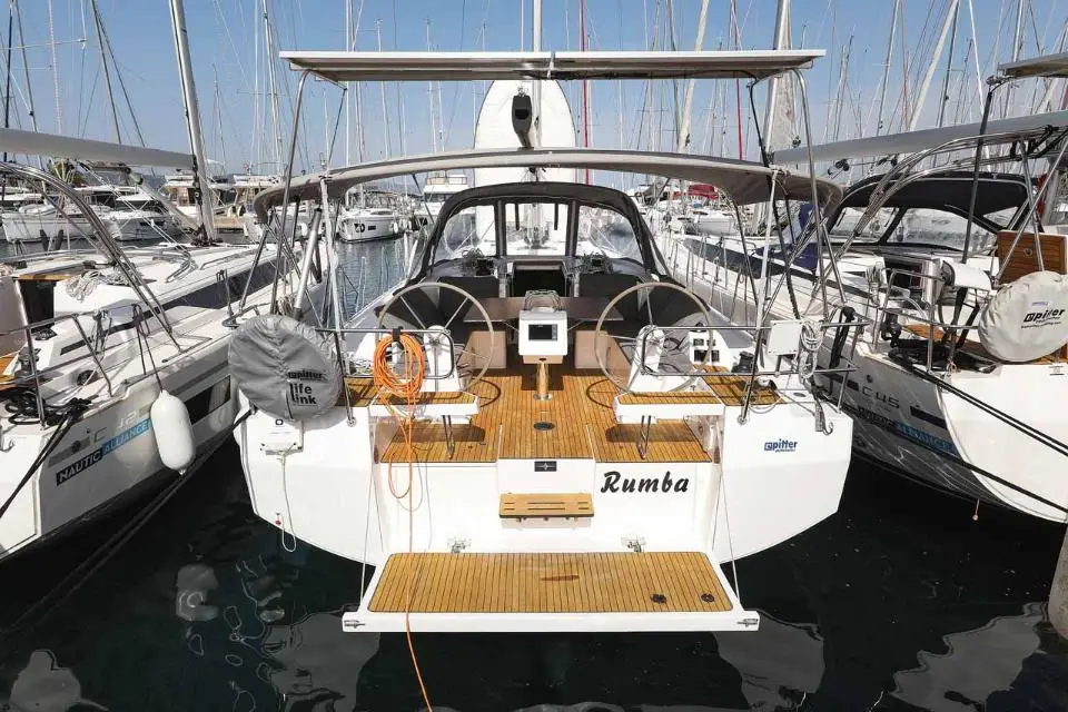 Bavaria C42 RUMBA in Marina Kornati, Biograd