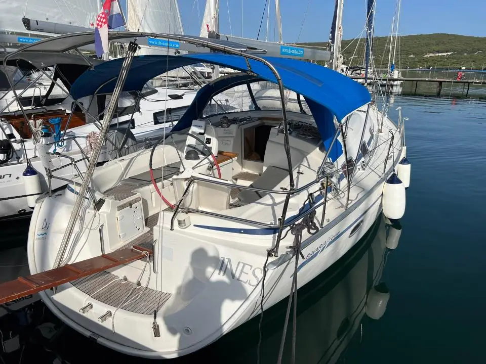 Bavaria 39 Cruiser Ines in Marina Punat, Krk