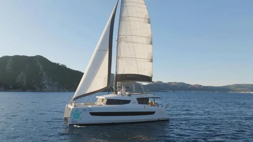 Bali 4.8 Ediba Taurus in Marmaris, Albatros Marina