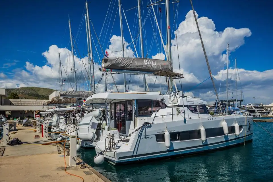 Bali Catspace Eternity Now in Trogir, Yachtclub Seget (Marina Baotić)