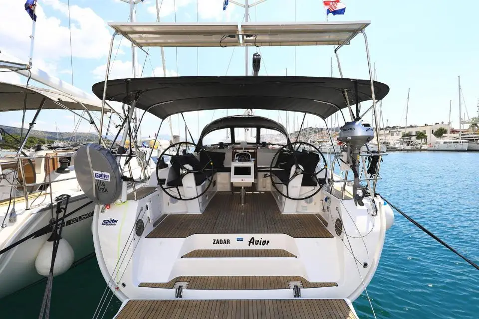 Bavaria Cruiser 46 Avior in Marina Kornati, Biograd