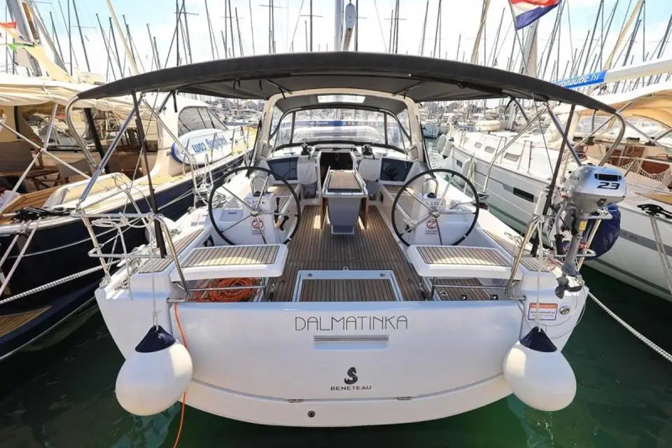Oceanis 41.1 Dalmatinka in Marina Kornati, Biograd