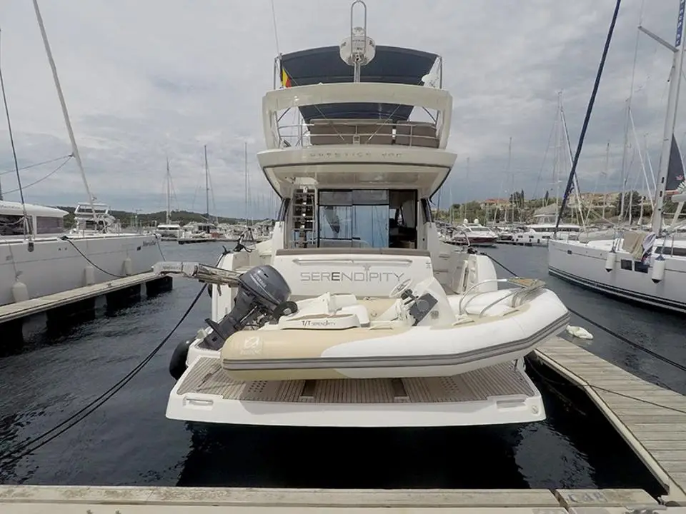 Prestige 500 Fly Serendipity in Marina Mandalina, Sibenik