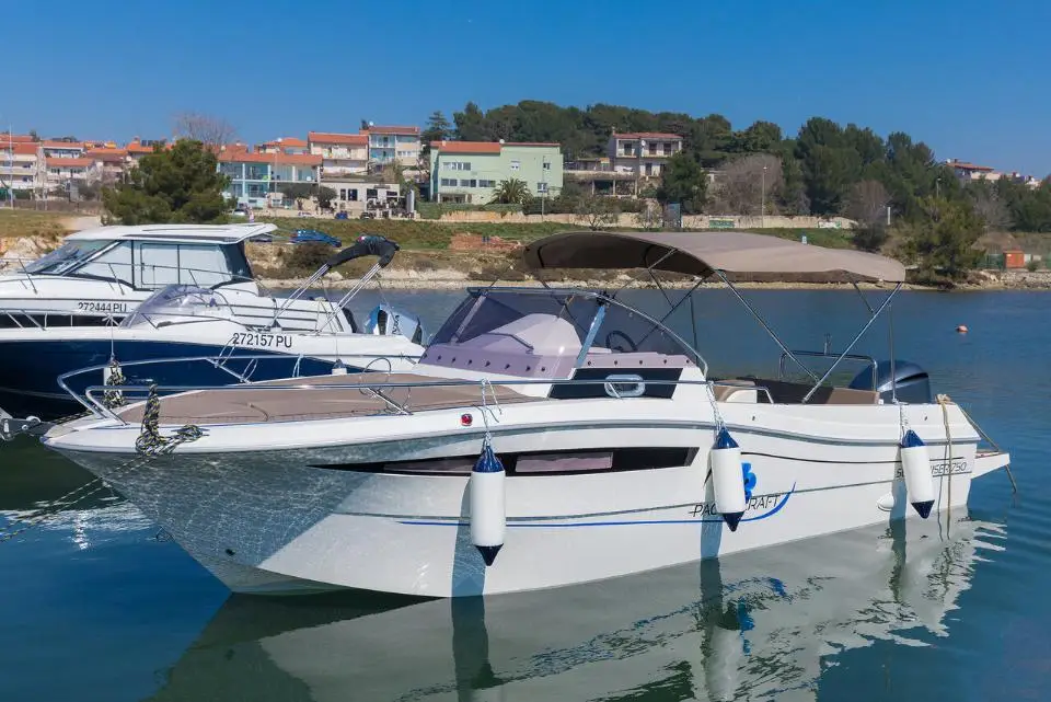 Pacific Craft 750 Sun Cruiser No Name in Marina Tehnomont Veruda, Pula