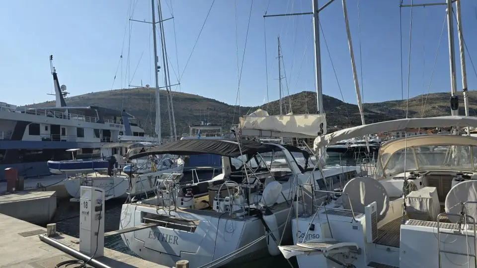 Oceanis 55 Esther in Trogir, Yachtclub Seget (Marina Baotić)