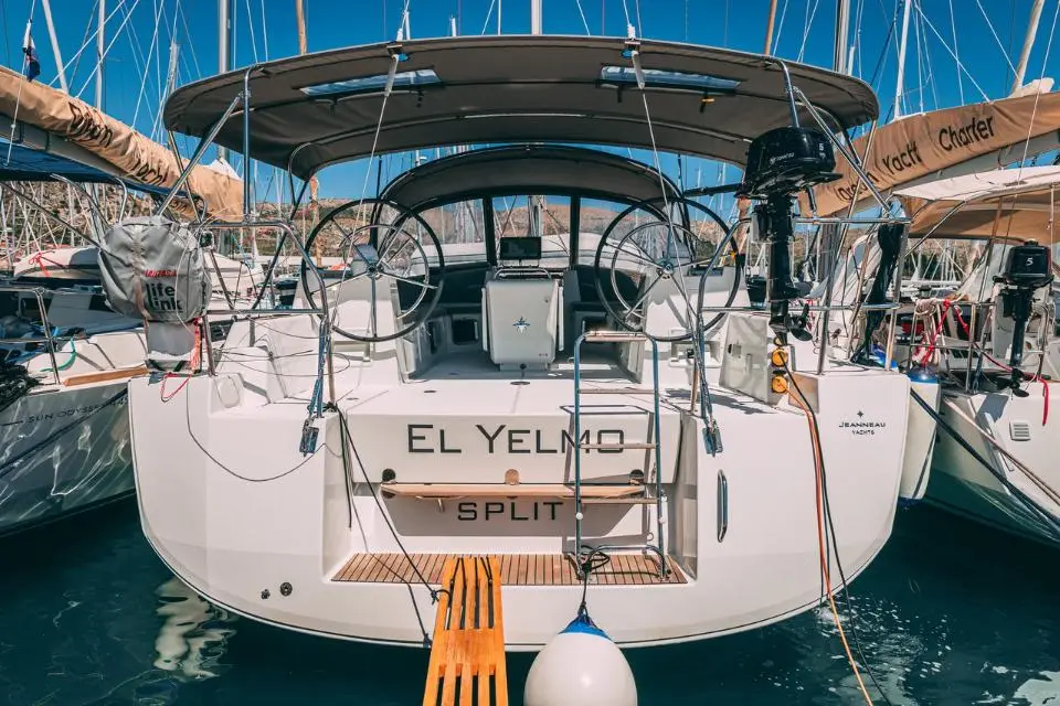 Jeanneau 54 El Yelmo in Trogir, Yachtclub Seget (Marina Baotić)