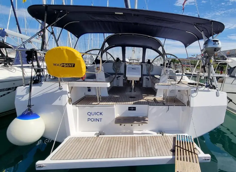 Bavaria C42 Quick Point in ACI Marina Trogir