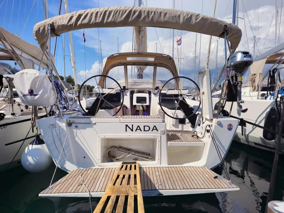 Dufour 360 GL Nada in Marina Kastela