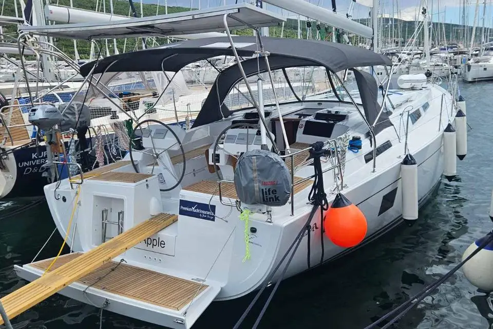 Hanse 458 Apple in Marina Punat, Krk