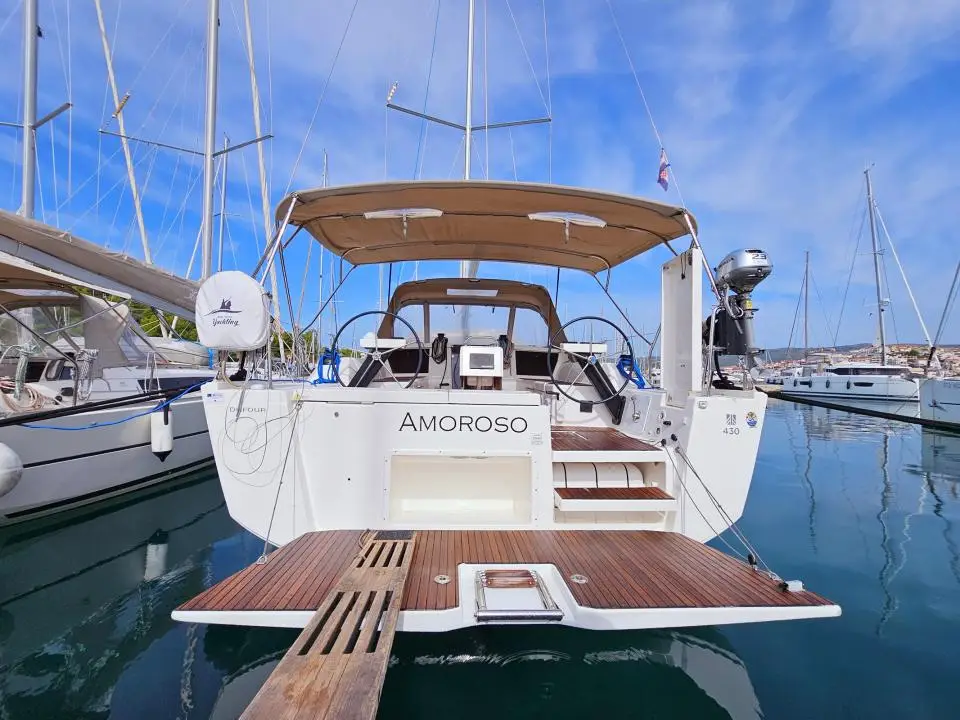 Dufour 430 GL Amoroso in Marina Frapa, Rogoznica