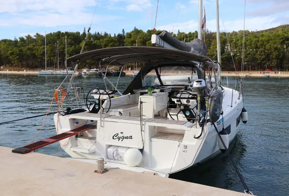 Dufour 41 Performance Cygna in Marina Kornati, Biograd