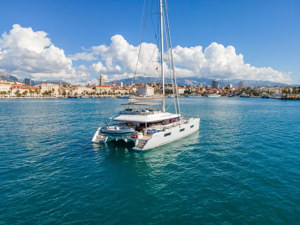 Lagoon 620 Adriatic Lion in Split, West Coast (Zapadna obala)