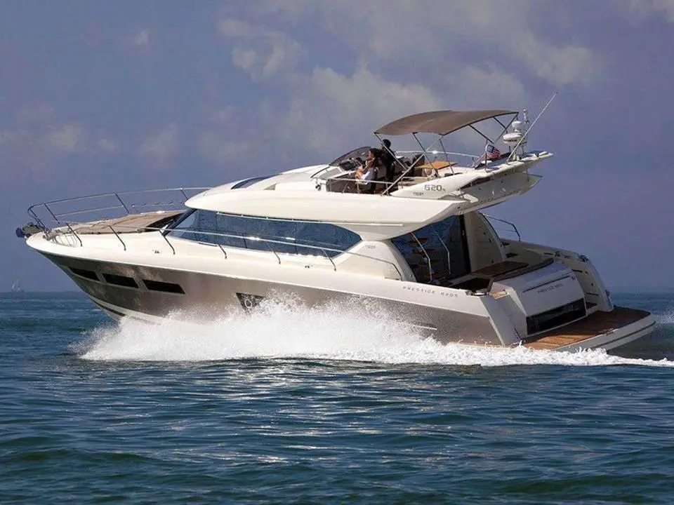 Prestige 620 S Jana in Marina Mandalina, Sibenik