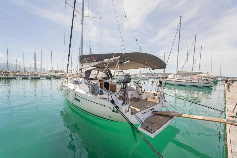 Salona 380 Navis Celere in Marina Kastela