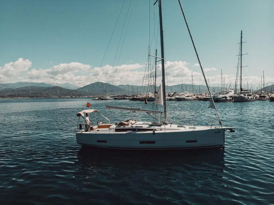 Dufour 390 Paris in Fethiye, Yes Marina