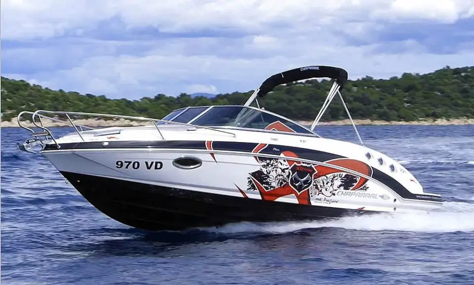 Chaparral 225 SSi Cuddy Triple X in Tribunj