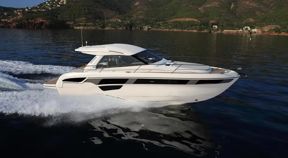 Bavaria S45 HT Scorpion in Dubrovnik, Komolac, ACI Marina Dubrovnik