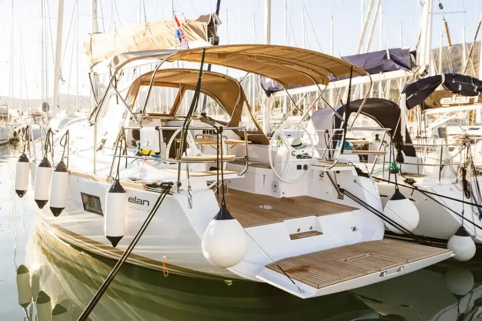 Elan Impression 40 Danu in Marina Kastela