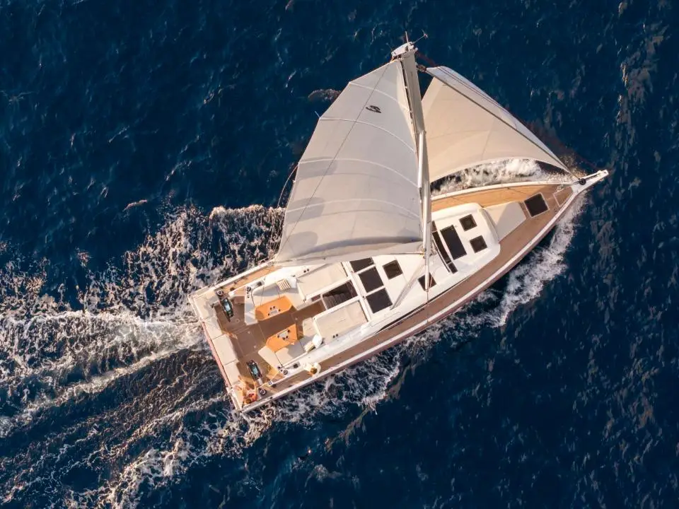 Oceanis 52 Tinčika in ACI Marina Split