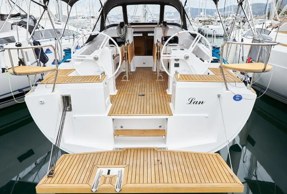 Elan Impression 45.1 Lan in Marina Kastela
