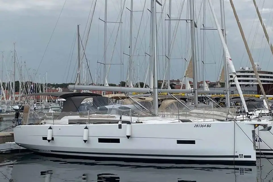 Dufour 430 Karla in ACI Marina Split