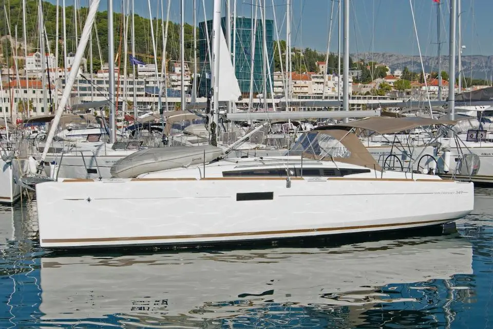 Sun Odyssey 349 Cha - Cha in ACI Marina Split