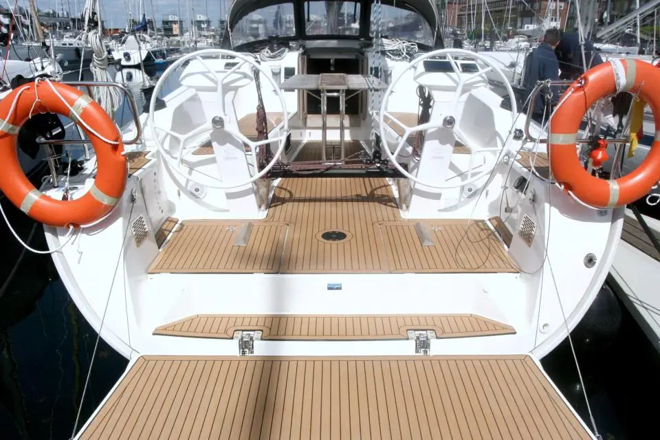 Bavaria Cruiser 41S Ventus in Heiligenhafen