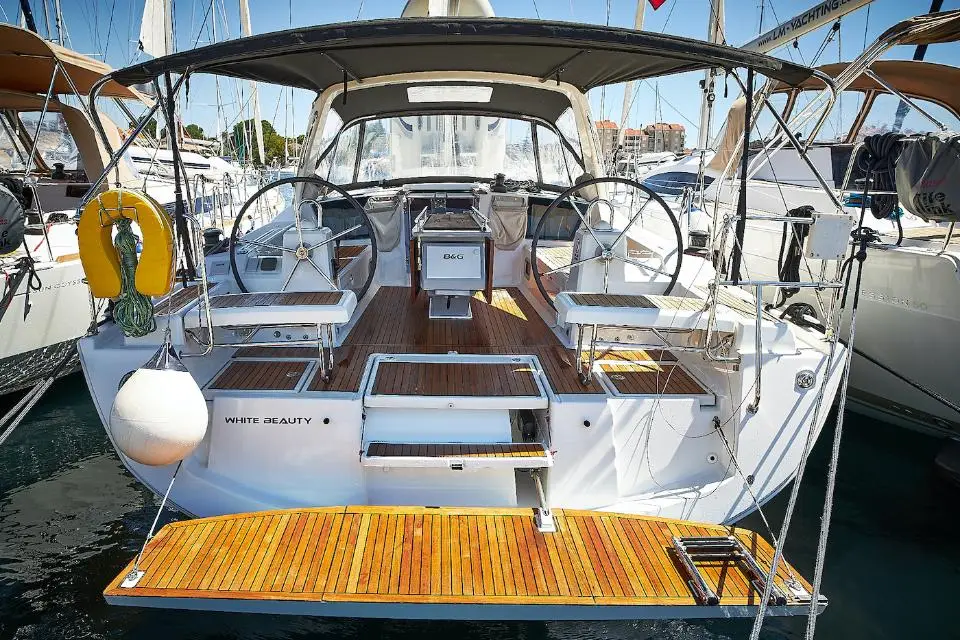 Oceanis 41.1 White Beauty in Marina Kornati, Biograd