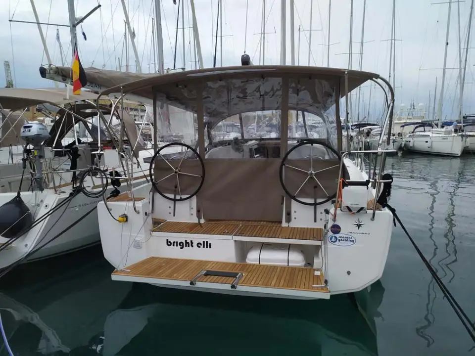 Sun Odyssey 380 Bright Elli in ACI Marina Trogir
