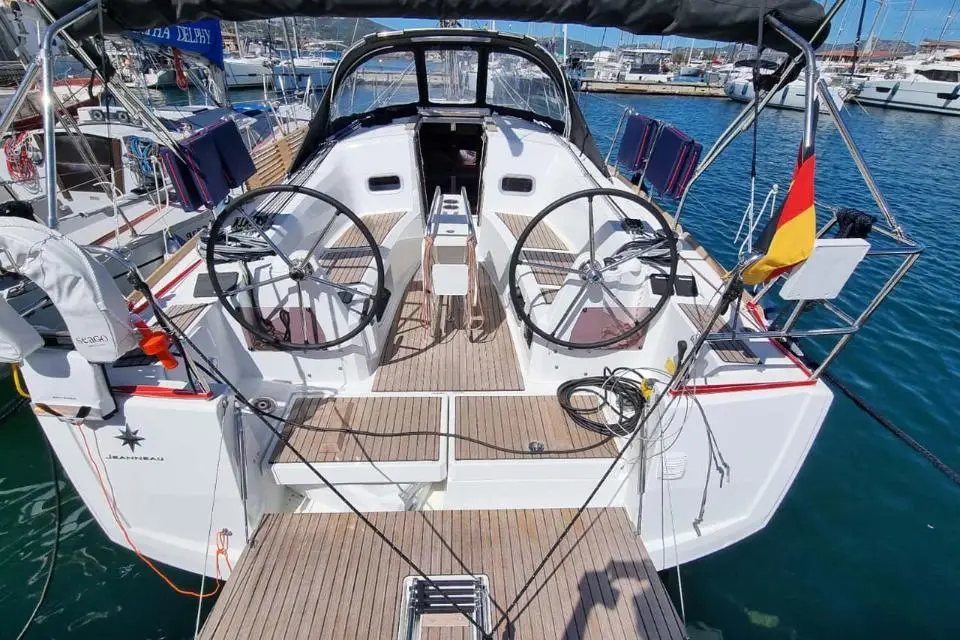 Sun Odyssey 349 Capraia in Golfo Aranci Marina Dell’Isola