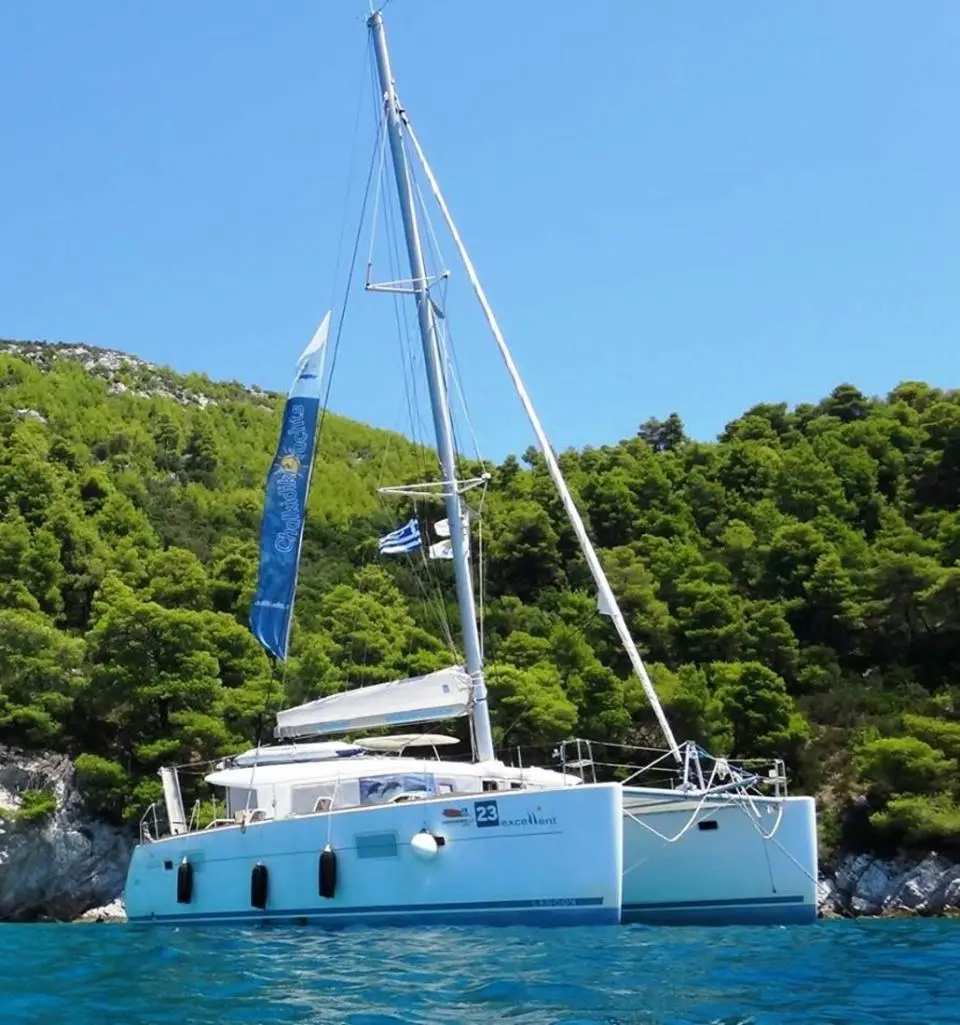 Lagoon 400 Excellent in Ormos Panagias