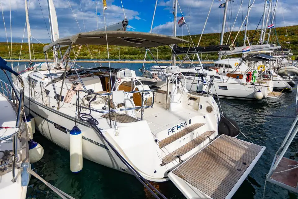 Bavaria Cruiser 51 Petra 2 in Marina Punat, Krk