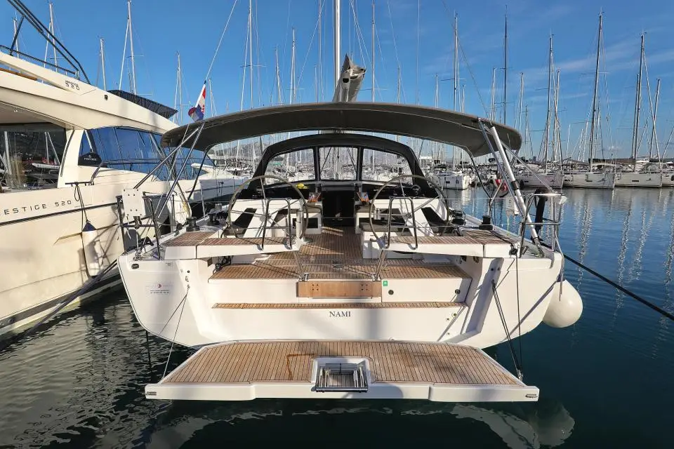 Hanse 460 Nami in Marina Kastela