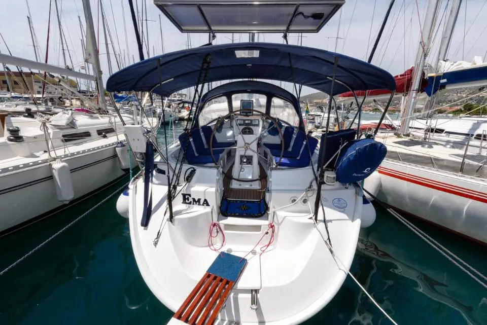 Bavaria 36 Ema in ACI Marina Trogir