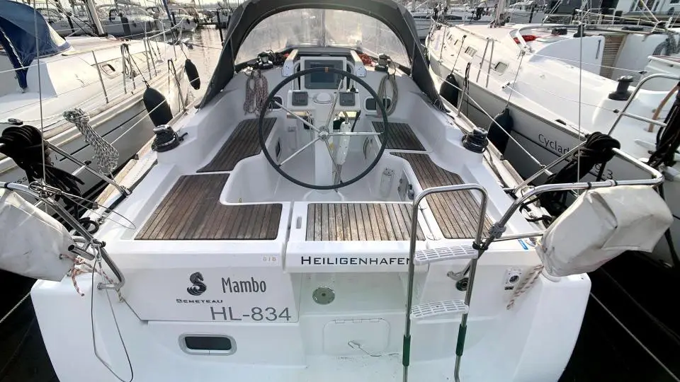 Oceanis 31 Mambo in Heiligenhafen