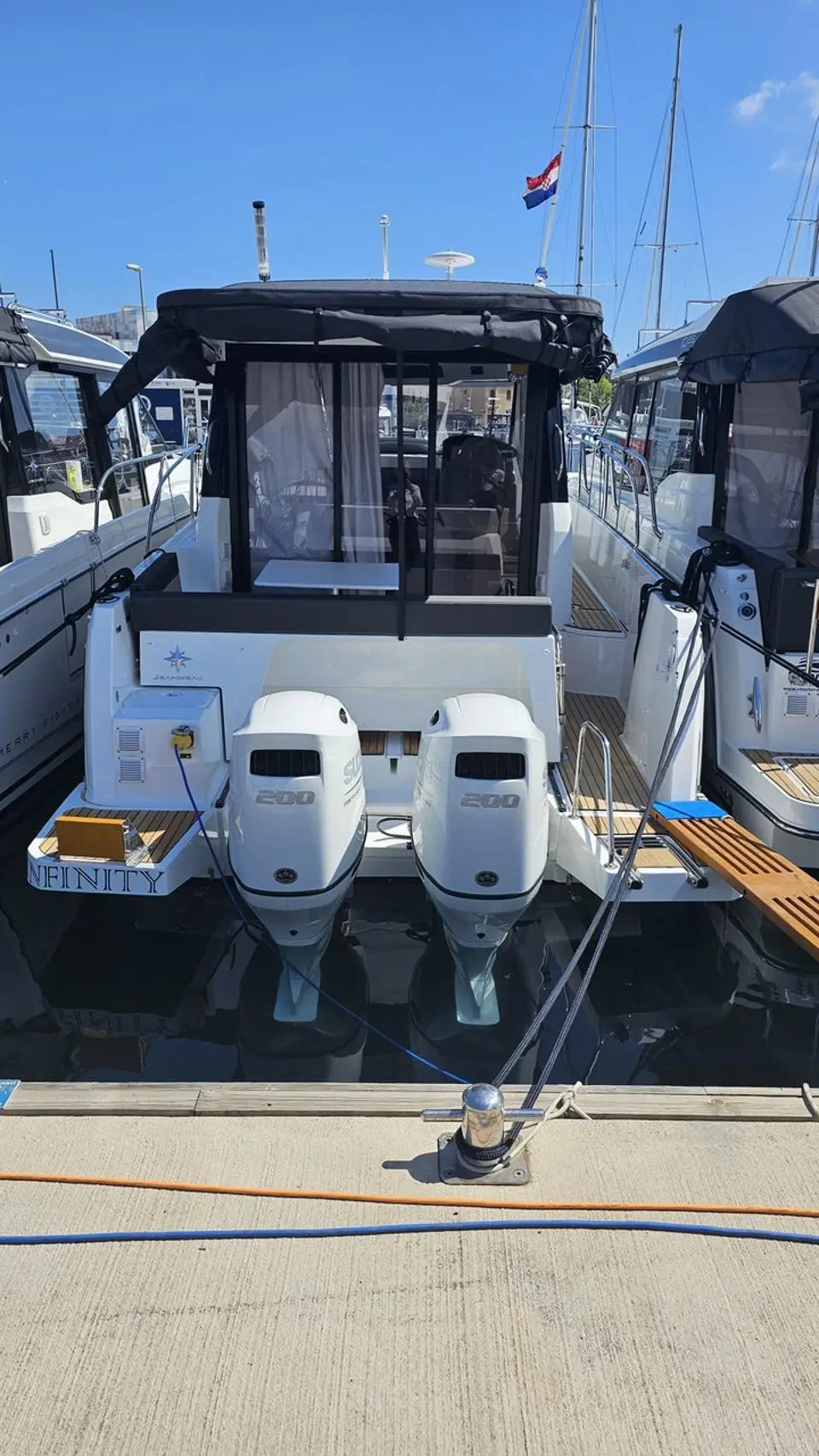 Merry Fisher 895 Infinity in Marina Kornati, Biograd
