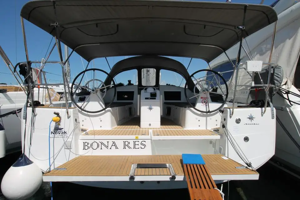 Sun Odyssey 410 Bona Res in Marina Kornati, Biograd