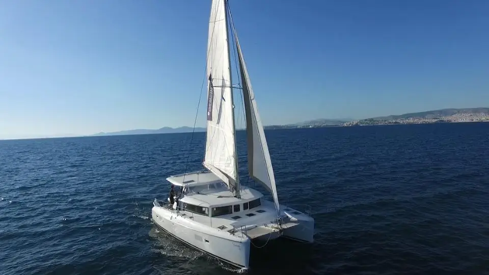 Lagoon 420 Fantasy in Athens, Alimos marina