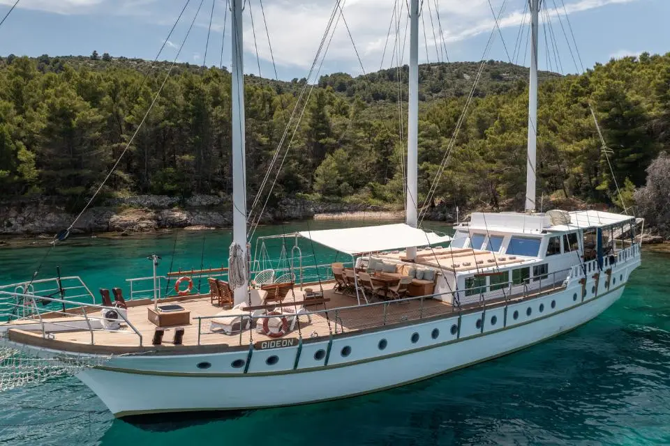 Gulet Gideon in Marina Kastela