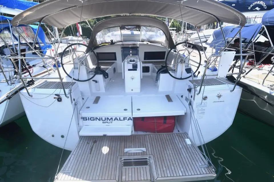 Sun Odyssey 440 Signum Alfa in Dubrovnik, Komolac, ACI Marina Dubrovnik