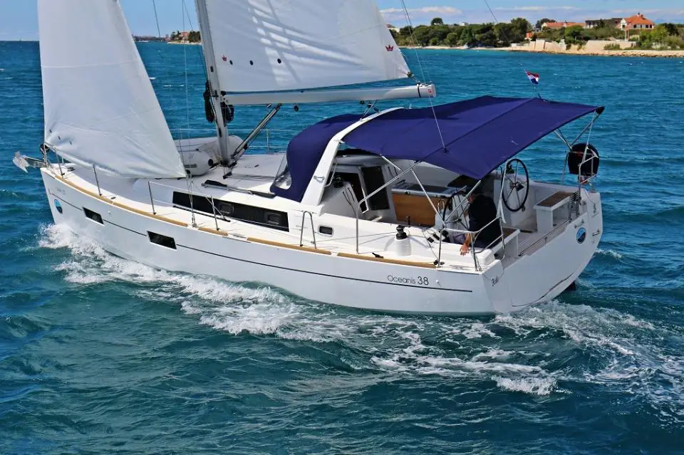 Oceanis 38 Fede in Sukosan, D-Marin Dalmacija Marina