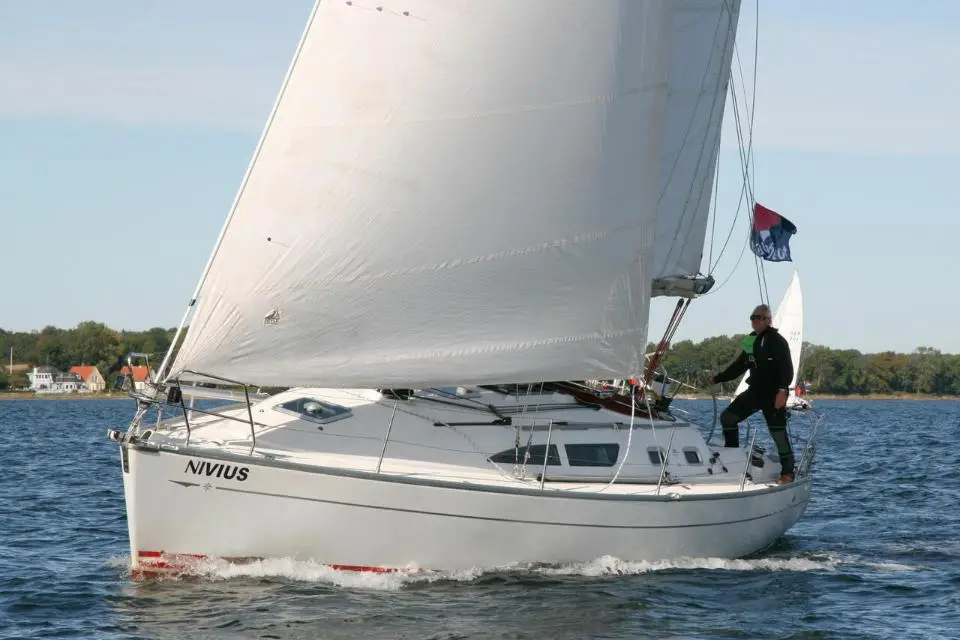Sun Fast 37 – Nivius, Charteryacht in Marina Flensburg Sonwik
