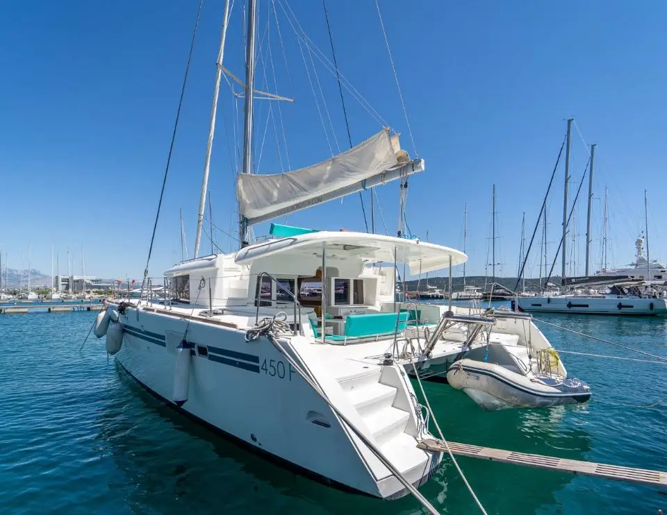 Lagoon 450 F Orlando in Marina Kastela