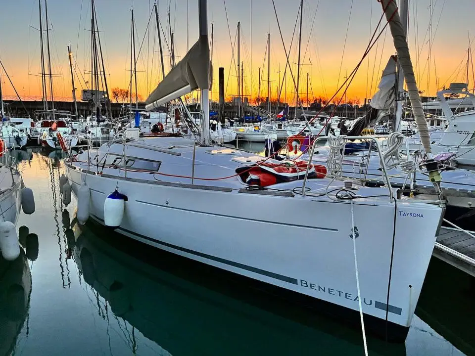 Oceanis 34 Tayrona in French Atlantic, La Rochelle