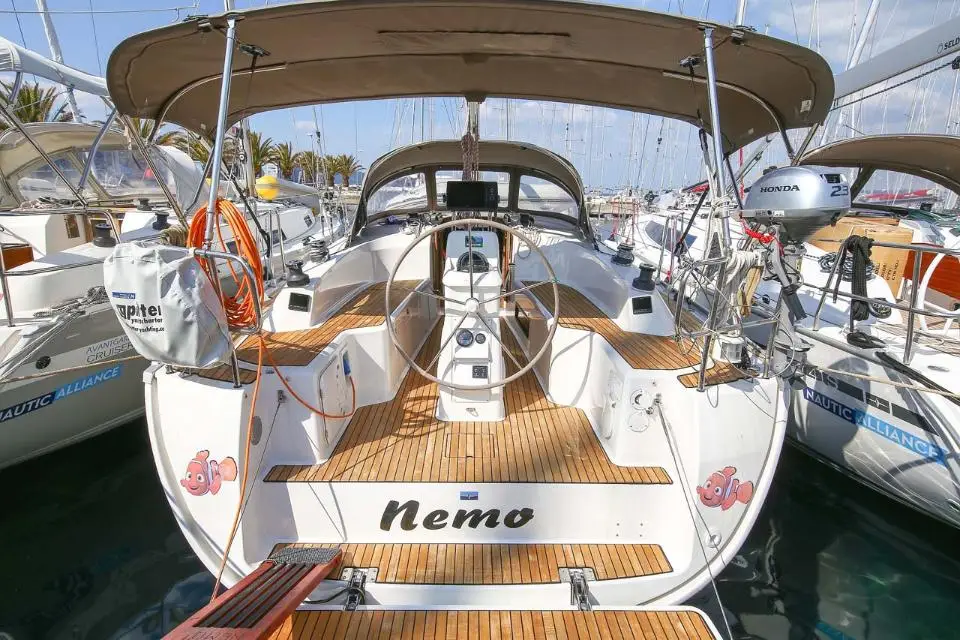Bavaria Cruiser 33 Nemo in Marina Hramina, Murter
