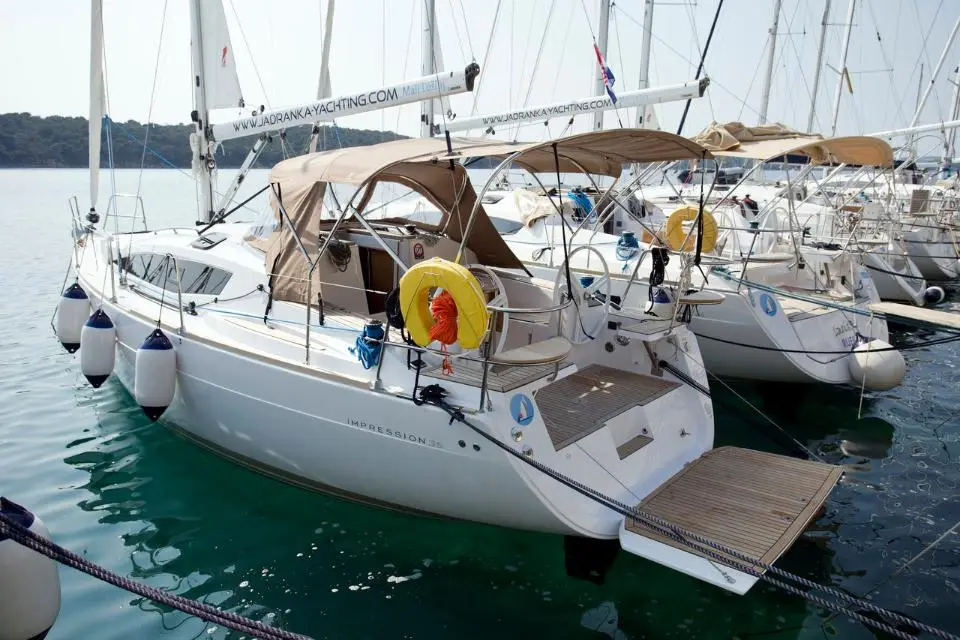 Elan Impression 35 Essi in Marina Losinj, Mali Losinj