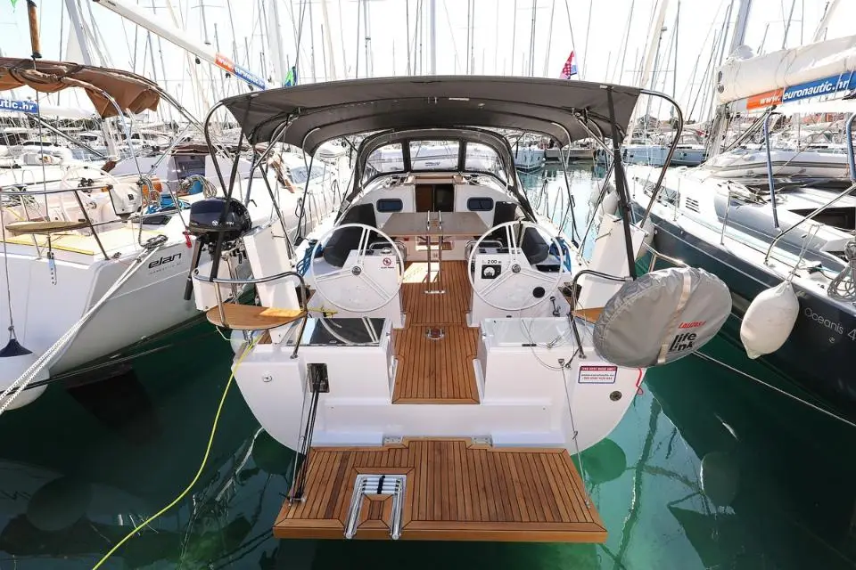 Elan Impression 40.1 Sv. Nikola in Marina Kornati, Biograd