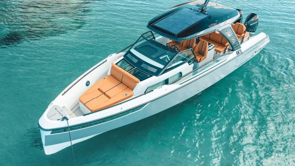 Saxdor 320 GTO Respirato in ACI Marina Vodice