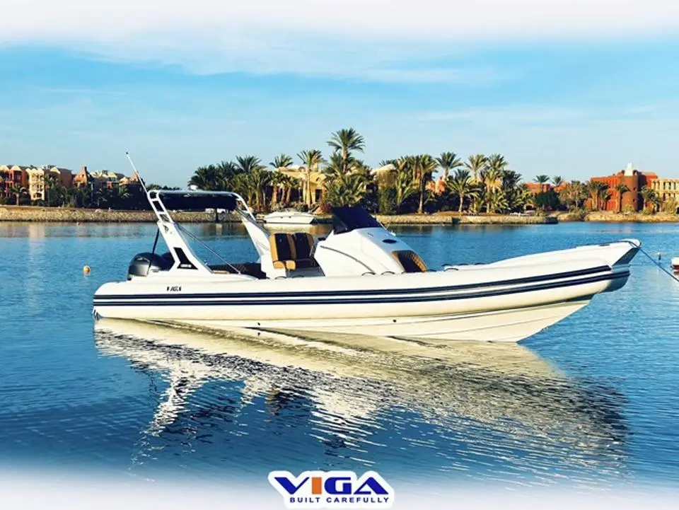 Schlauchboot Viga Luxury 900 in ACI Marina Rovinj