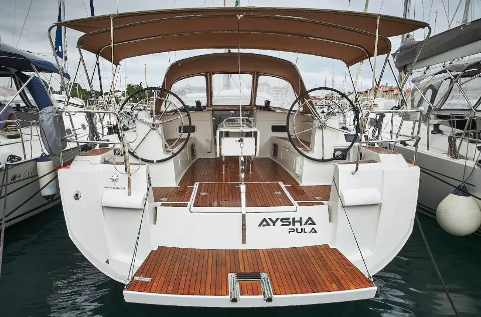 Sun Odyssey 519 Aysha in Marina Kornati, Biograd